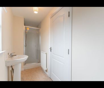 2 Bed Flat, Jordan Street, G14 - Photo 2