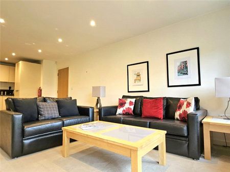 Constitution Hill, Woking, Surrey, GU22 7RT - Photo 4