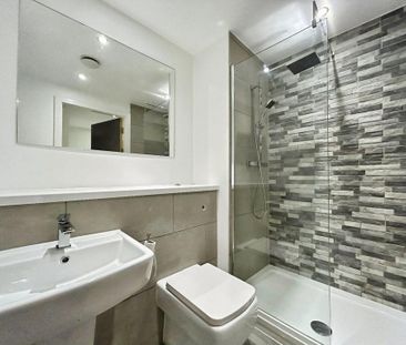 2 bedroom flat to rent - Photo 5