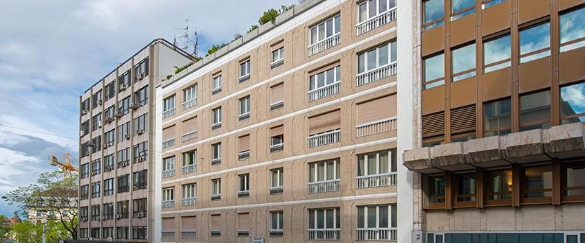 Appartement de 5 pièces au 3ème étage - Photo 1