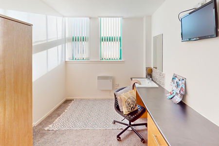 1 bedroom in a house share to rent - Photo 5