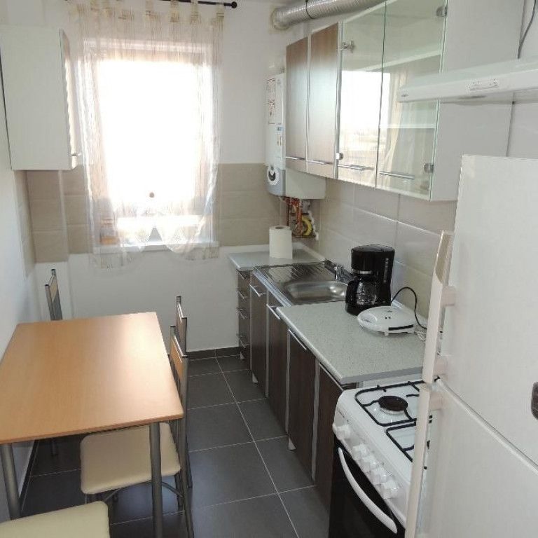 1 camera situat in zona Modern - Photo 1