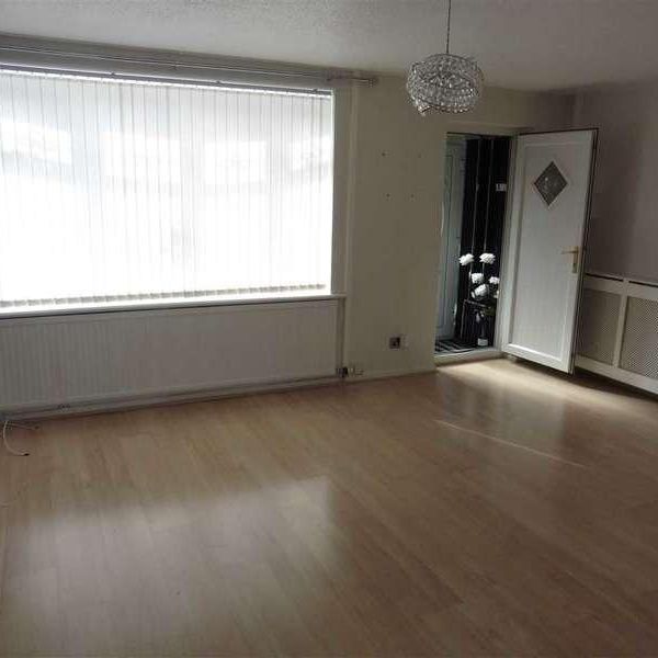 Swallow Street, Oldham, OL8 - Photo 1