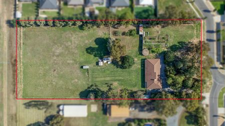 37 Marlboro Drive,, Kialla VIC 3631 - Photo 3