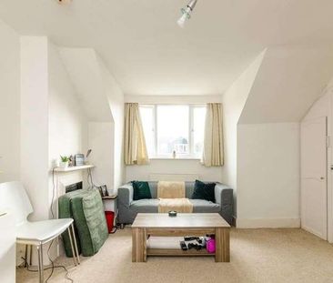 Victoria Road, Guildford, GU1 - Photo 2