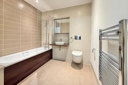 2 bedroom retirement property to rent - Photo 5