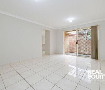 9 Merrang Court, Wattle Grove NSW 2173 - House For Rent | Domain - Photo 5