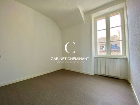 Location Appartement 4 pièces 60m² - Photo 3