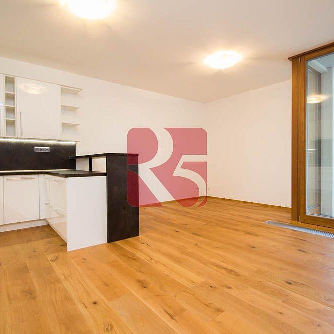 Pronájem bytu 2+kk 64 m² - Фото 1