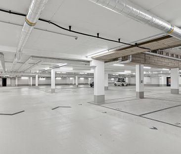 Großzügige 3-Zimmer-Wohnung mit zwei Bädern und sonnigem Balkon (mi... - Photo 1