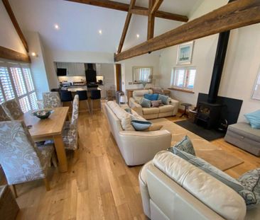 2 bedroom property to rent - Photo 1