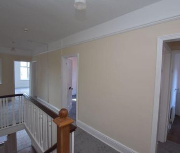 3 bedroom detached house to rent - Photo 6