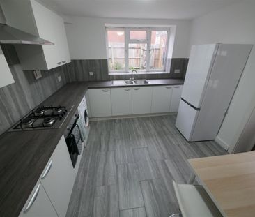 Long View, Bournemouth, BH1 - Photo 6