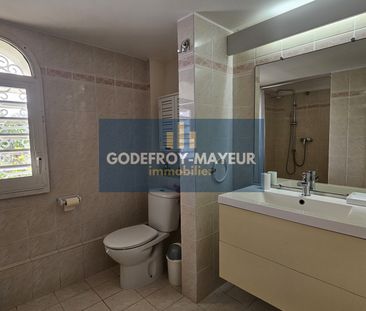 Location Appartement 2 pièces 70m² LE GOSIER 97190 - Photo 5