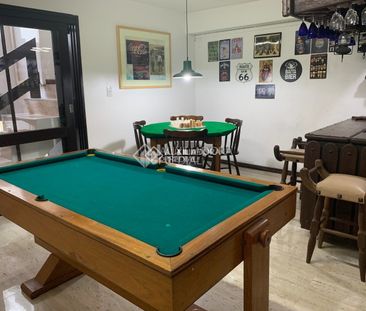 Casa com 4 quartos e 400m² para alugar em Ouro Branco, Novo Hamburgo. - Foto 5