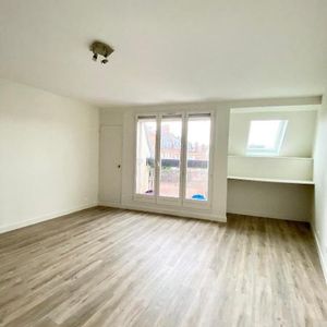 Location Appartement 2 pièces 47m² BEAUVAIS 60000 - Photo 2