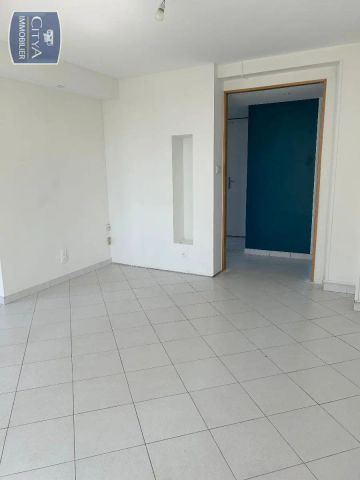 Appartement à louer 3 pièces 66.83m² - Photo 2