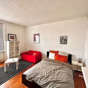 Location Appartement 1 pièce 35m² - Photo 2