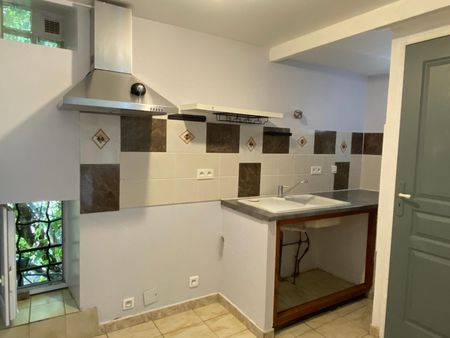 Location Maison 2 pièces 52m² VILLENEUVE DE BERG 07170 - Photo 4