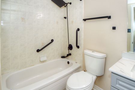 For Lease - 32 Tannery Street Unit# 307, Mississauga, Ontario - Photo 5