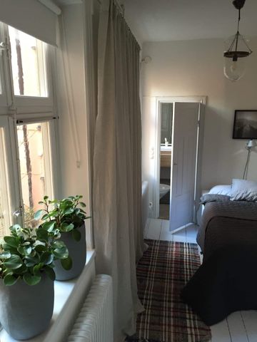 Gamla stan Old Town 2 room apartment - Photo 3