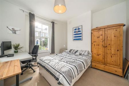 4 bedroom terraced house to rent - Photo 4