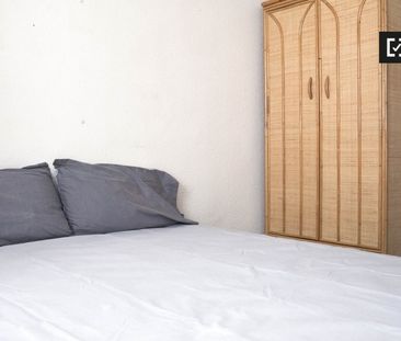 valencia, Valencian Community 46009 - Photo 5