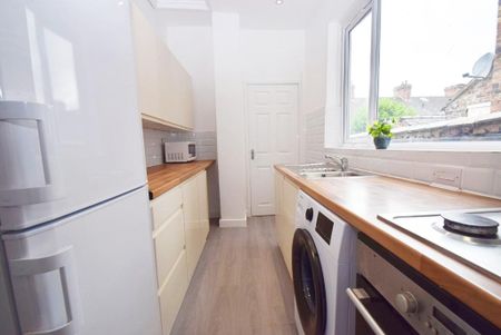 2 bedroom house share to rent - Photo 3