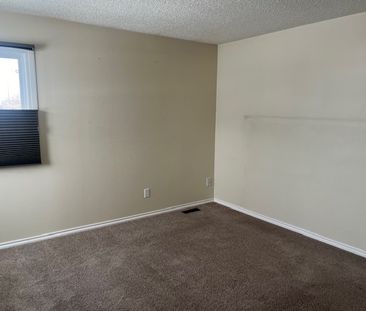 3 Bed Duplex For Rent In Mayland Heights - Photo 3