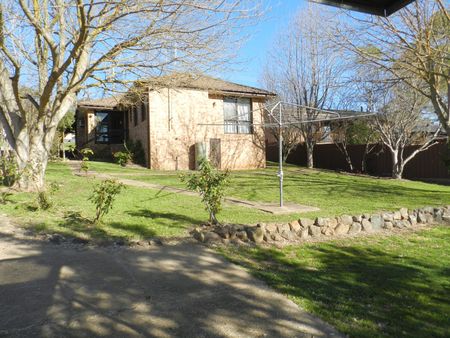 12 Victoria Street, 2582, Yass Nsw - Photo 2