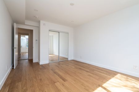 755 Avenue Road - Photo 5