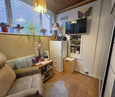 Hanworth Park, Feltham, TW13 - Photo 6