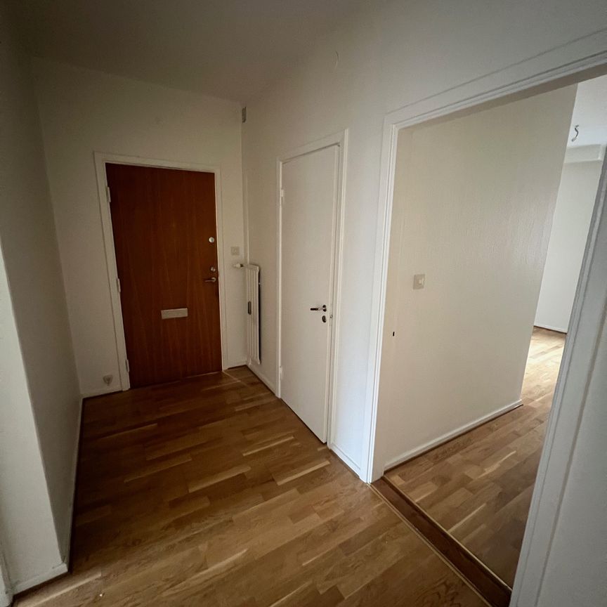 Brogatan, Halmstad - Photo 1
