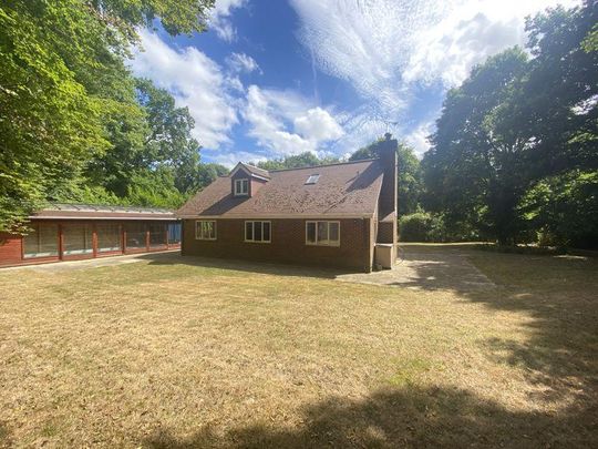 3 bedroom detached house to rent - Photo 1