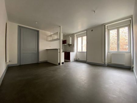 Location Appartement 1 pièce 42m² BESANCON 25000 - Photo 5