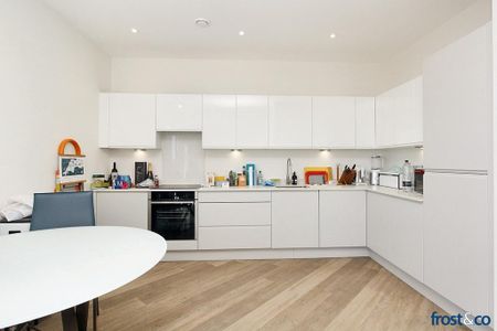 2 bedroom apartment to rent - Photo 5