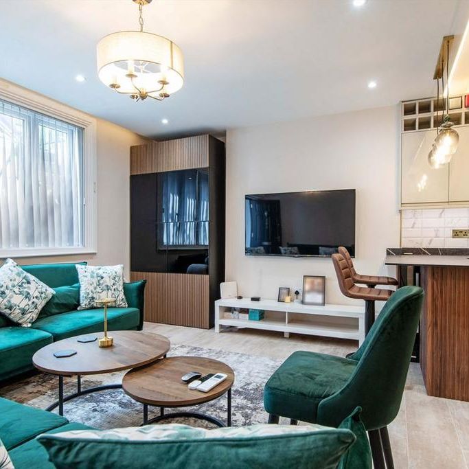 2 bedroom flat to rent - Photo 1