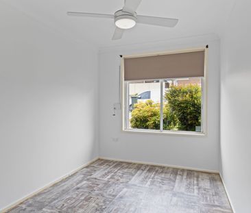 Spacious Family Home in Quiet Pocket of Ambarvale - Photo 4