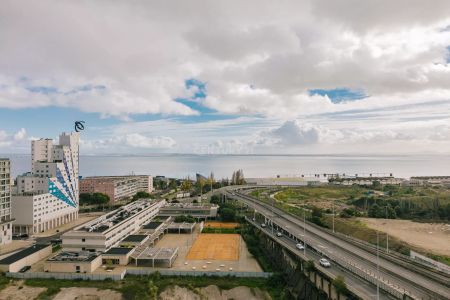 Apartamento T2 c Varanda - Parque das Nações Sul - Photo 5