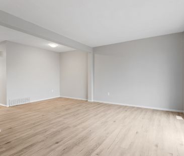 Hunter’s Point Townhomes - Townhouse (3 bedroom) - Photo 4