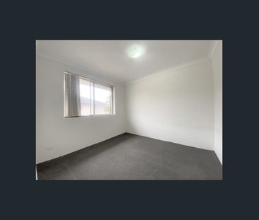 2 Bedroom Unit In Prime Location - Photo 6