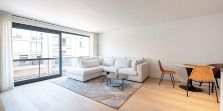 Appartement te huur in Knokke voor € 1.375 met 3 slaapkamers - Foto 2