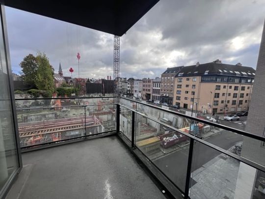 Appartement te huur - Photo 1