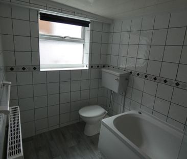 Birchington Avenue, South Shields, Tyne and Wear, NE33 4SB - Photo 5