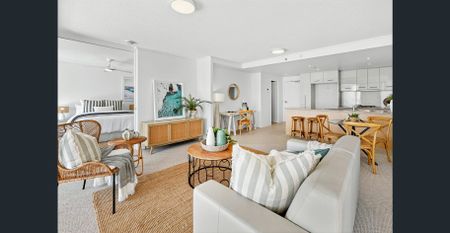 Luxury Coastal Living with Ocean, Broadwater & Skyline Views - Photo 3