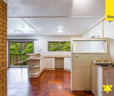 89a Takahe Road, Titirangi - Photo 2