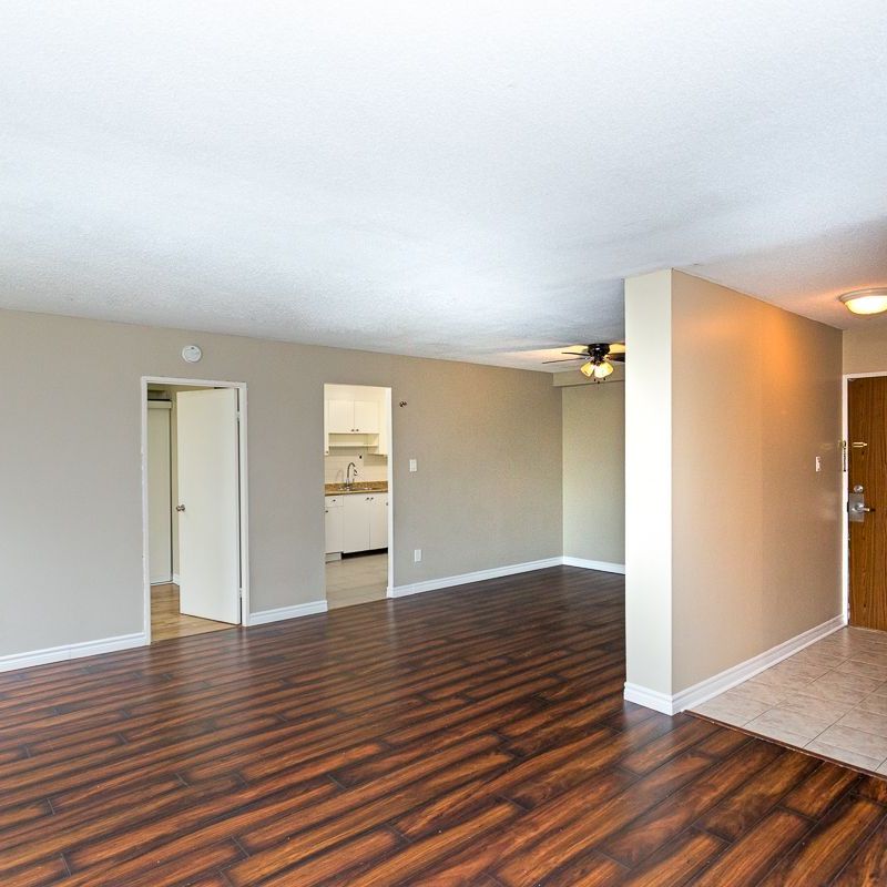 For Lease - 50 Mississauga Valley Boulevard Unit# 120, Mississauga, Ontario - Photo 1