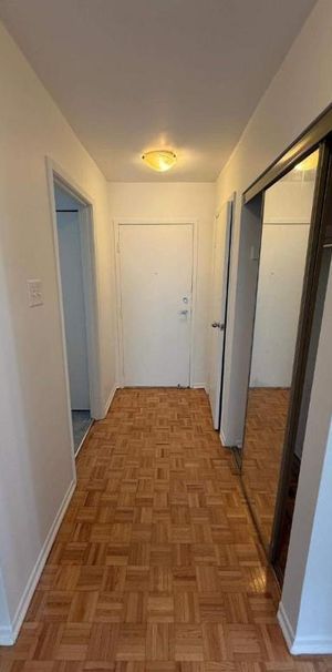 2 CH - 1 SDB - Laval - $1,150 /mo - Photo 1
