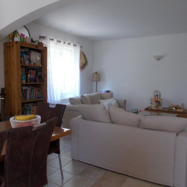 Location / Maison T4 - Photo 1