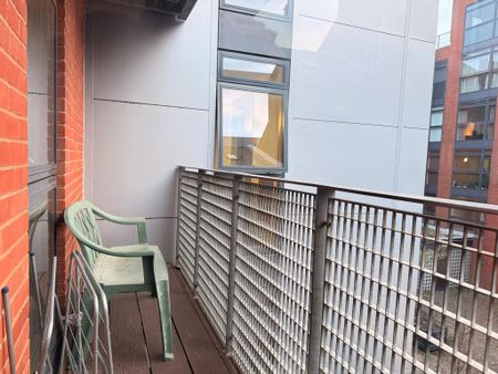 1 bedroom flat to rent - Photo 3